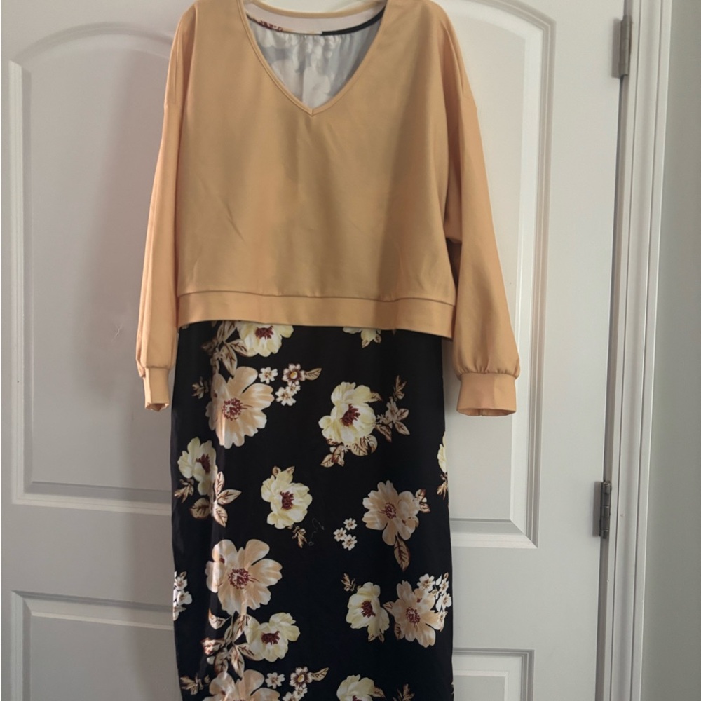 SHEIN Black and Tan V-Neck Sweater Dress